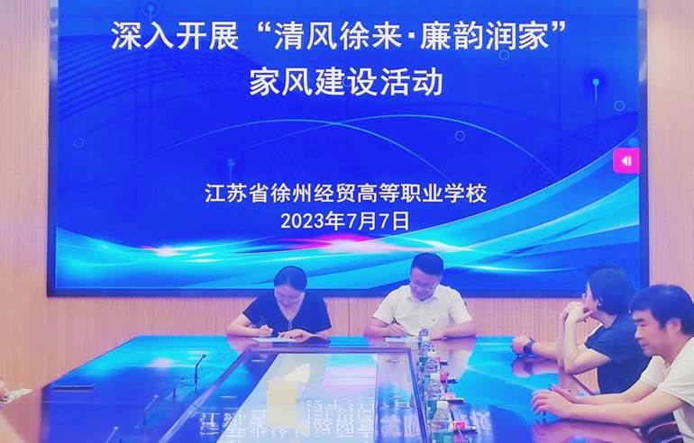 说明: http://www.xzjm.cn/__local/6/C7/B1/7338F1B04F0F3C407B164546AED_DE2687EA_18107.jpg 说明: http://www.xzjm.cn/__local/6/C7/B1/7338F1B04F0F3C407B164546AED_DE2687EA_18107.jpg