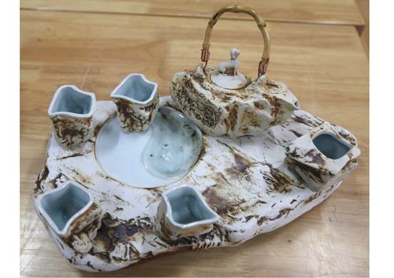 说明: 2014金福杯仿石质创意瓷茶具金奖作品
